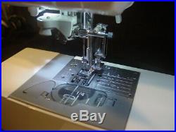 Baby Lock Espire BLSR Quilter's Dream Quilting Sewing Machine Touch Screen LCD